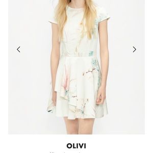 *BRAND NEW* Ted Baker Olivi Dress